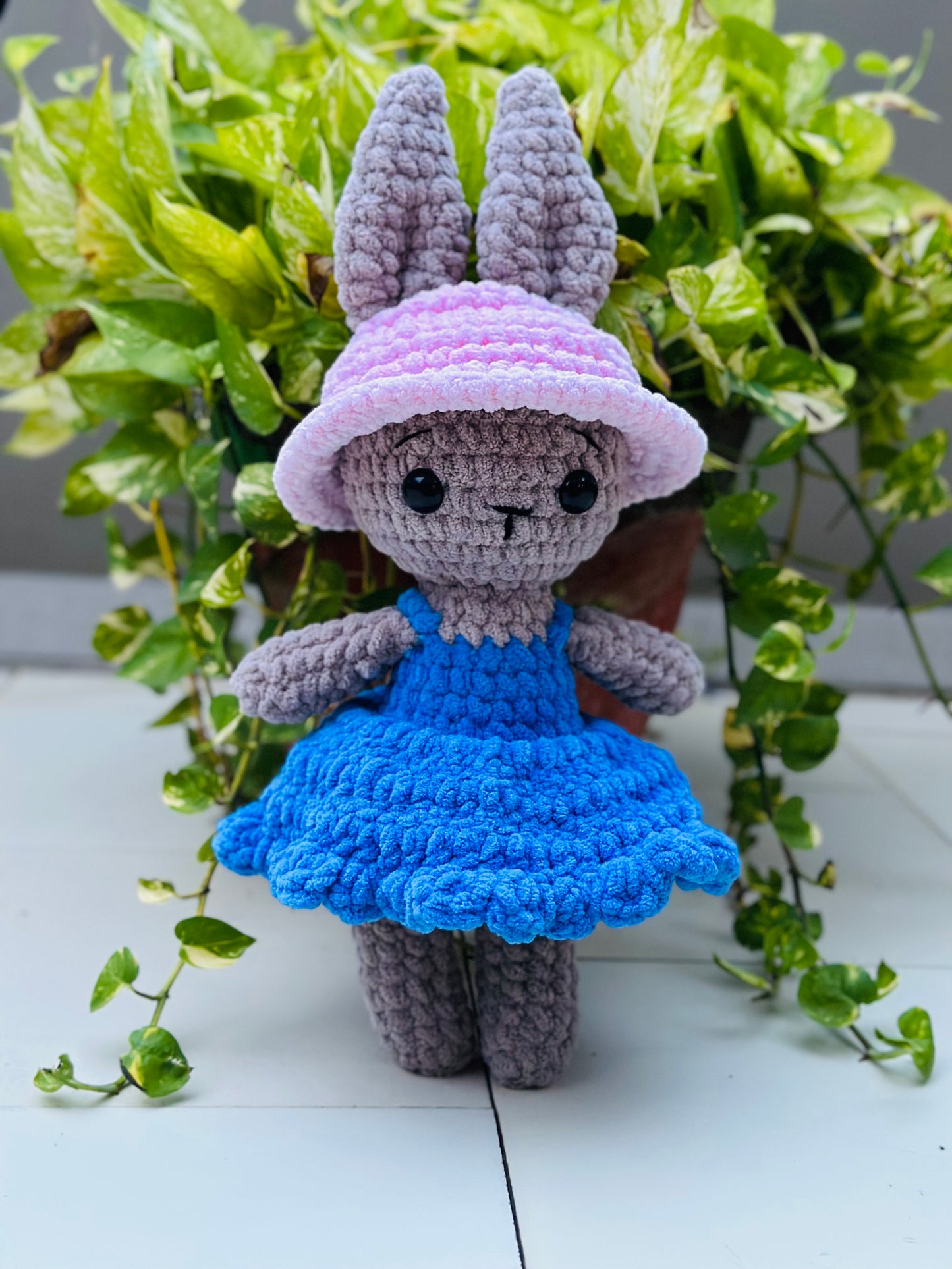 Toy - Mrs bunny