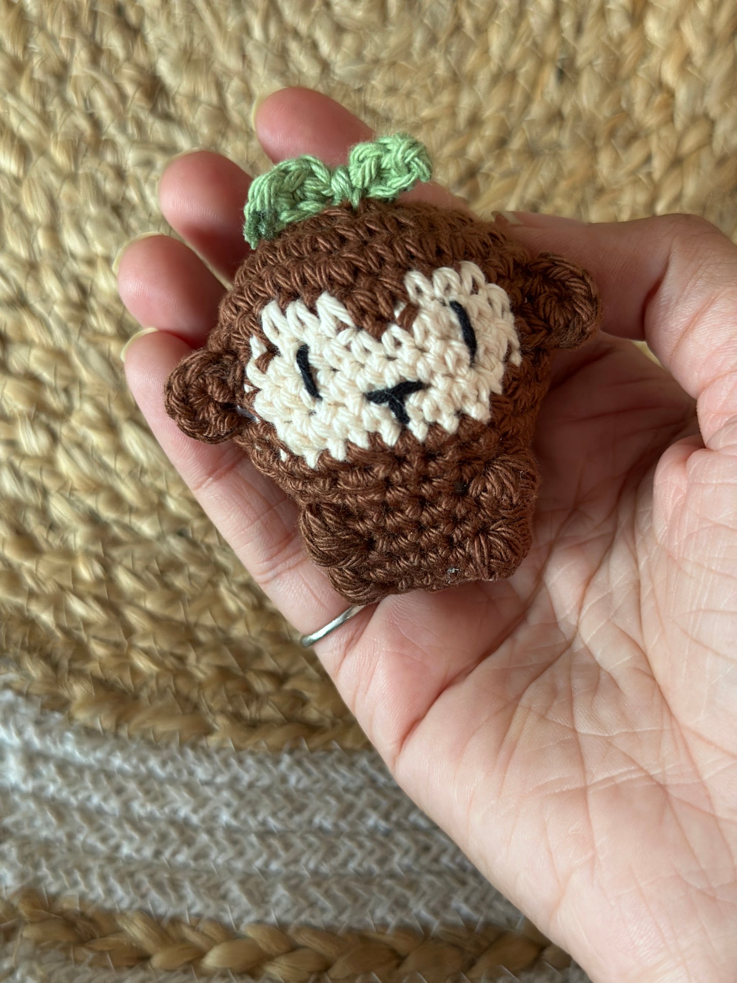 Keychain- monkey with leaf on head