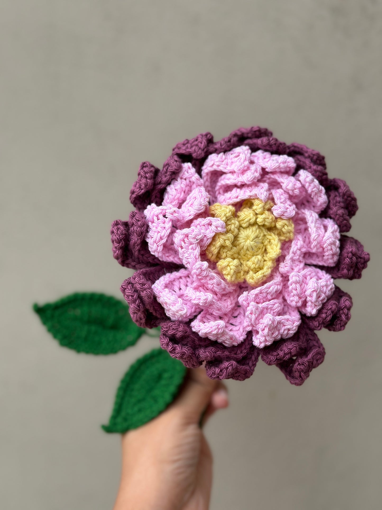 Crochet dahlia flower bouquet